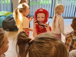 Dzieci z grupy śnieżynek na pokazie Aikido