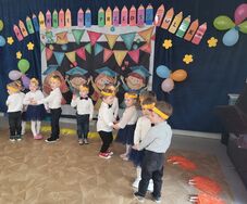 Słoneczka podczas tańca