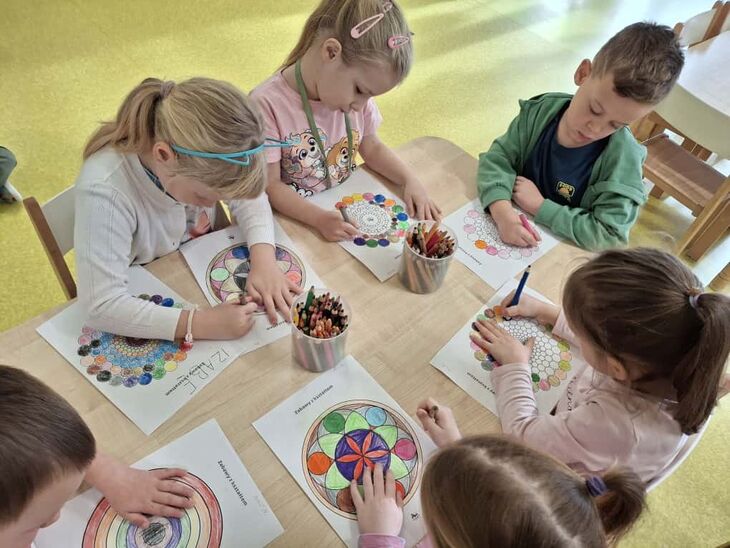 Bąbelki kolorujące mandale