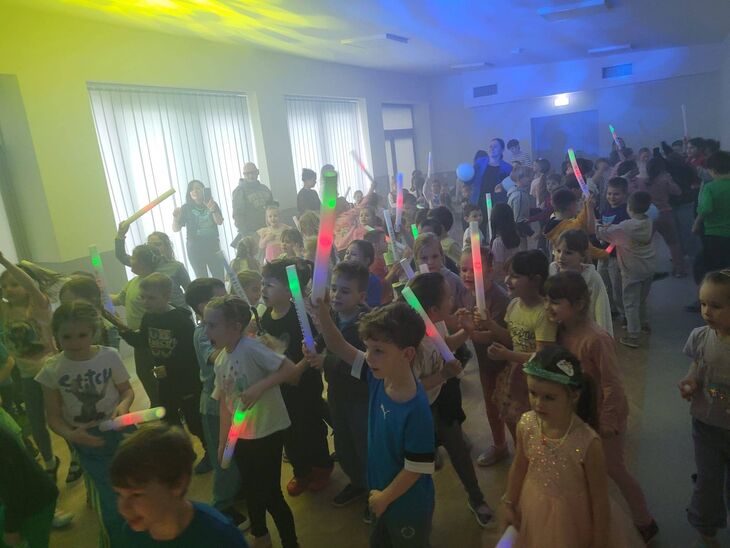 Zabawa z Djem Hopkiem